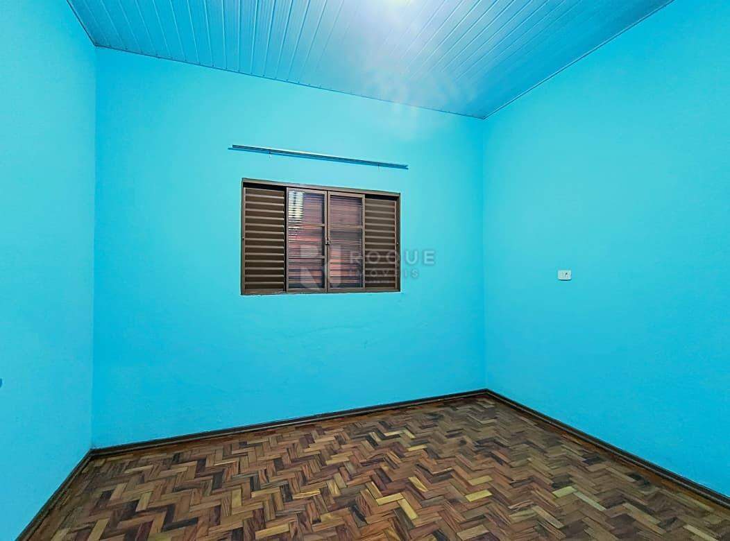 Casa Residencial para aluguel no bairro Vila Anita: Dormitório 02