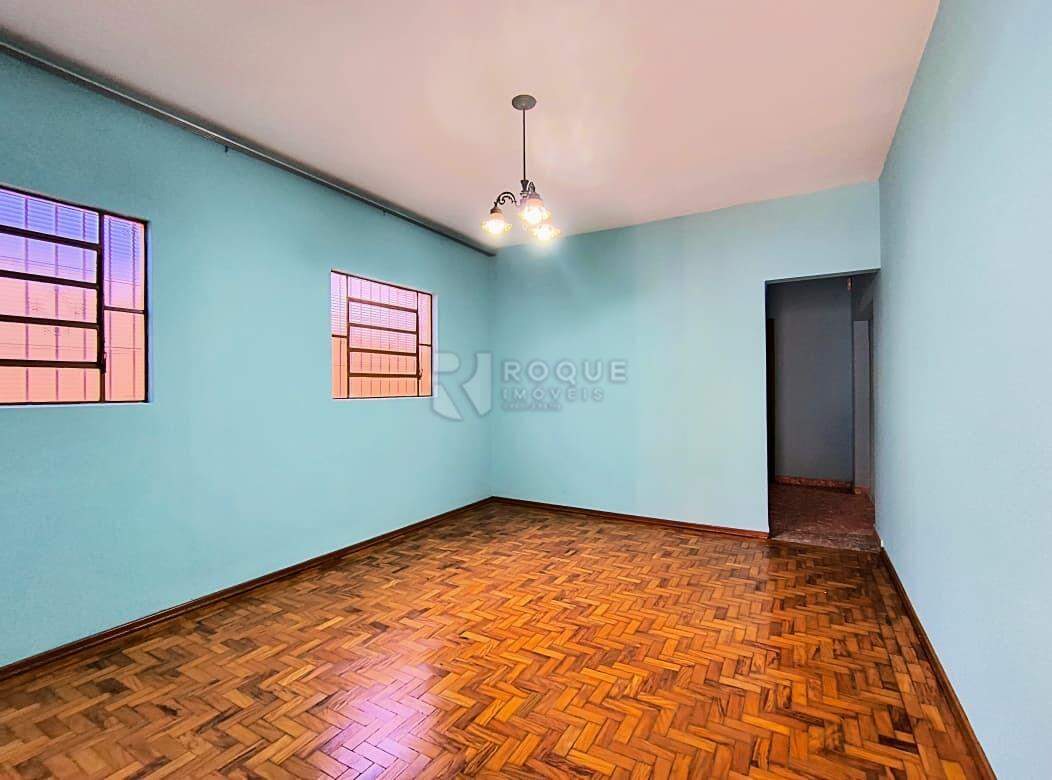 Casa Residencial para aluguel no bairro Vila Anita: Sala