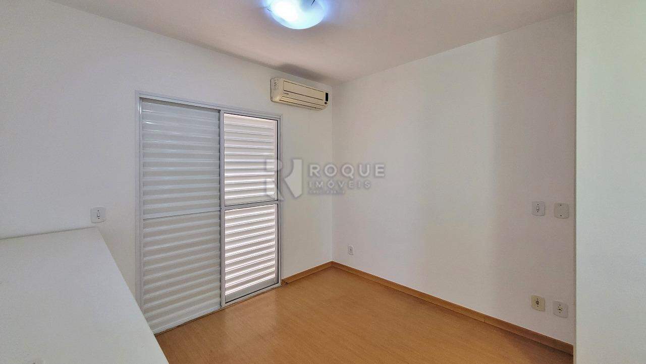 Casa em condomínio para aluguel no bairro Residencial Villa do Sol: Suíte