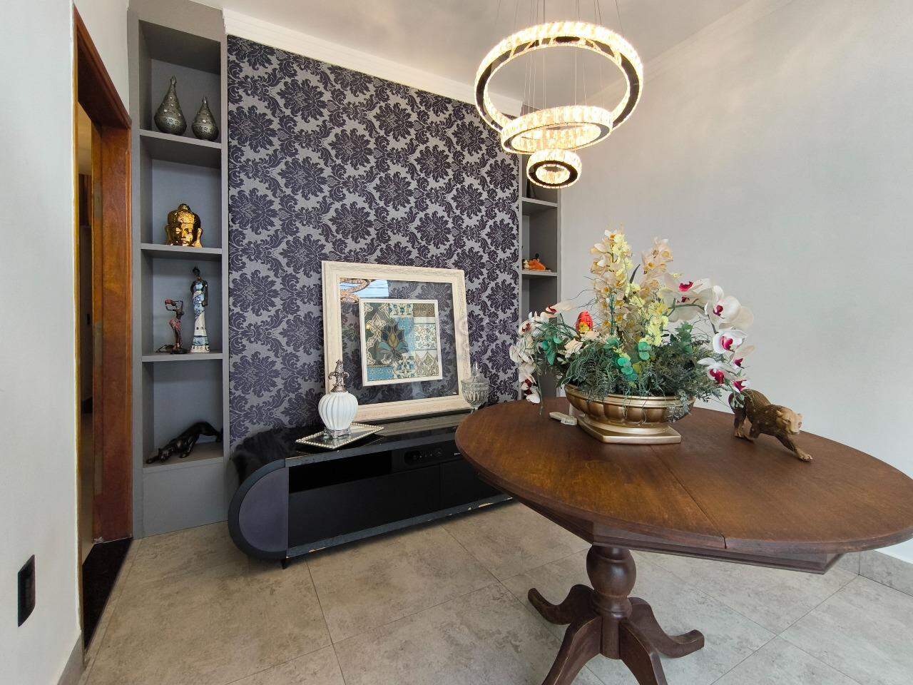 Casa em condomínio à venda no bairro Jardim Solar dos Nobres: HALL DE ENTRADA