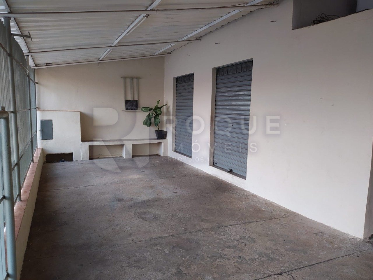 Casa Comercial à venda no bairro Parque Residencial Aeroporto: 