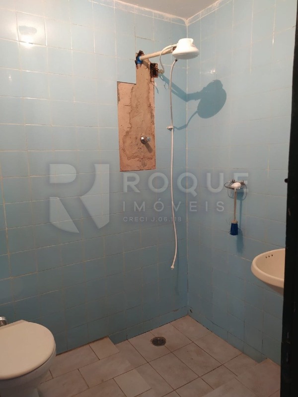 Casa Comercial à venda no bairro Parque Residencial Aeroporto: 