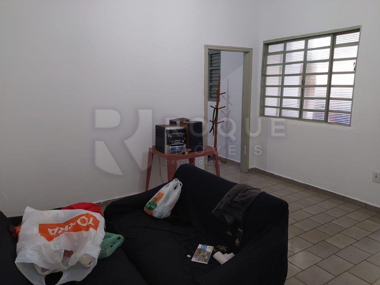 Casa Comercial à venda no bairro Parque Residencial Aeroporto: 