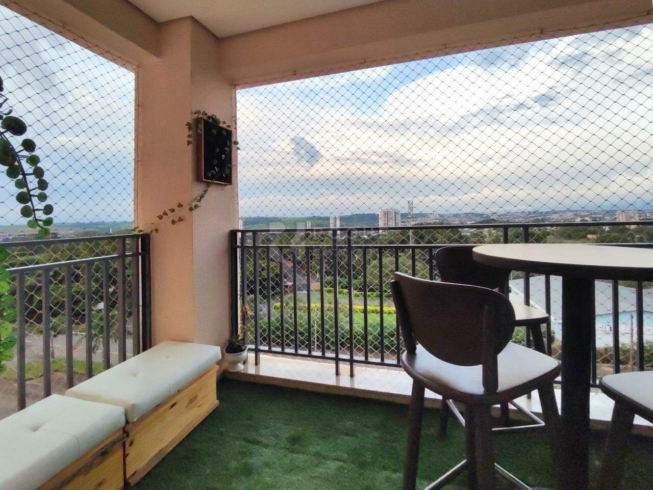 Apartamento à venda no bairro Jardim Residencial Francisco Cruãnes: SACADA