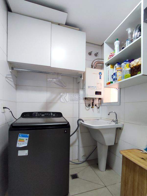 Apartamento à venda no bairro Jardim Residencial Francisco Cruãnes: LAVANDERIA