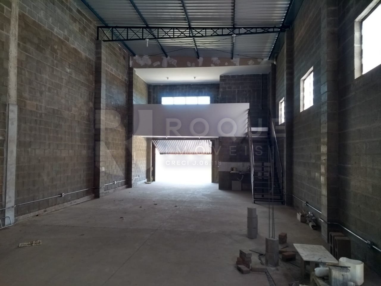 Barracão/Galpão à venda no bairro Jardim dos Jequitibás: 