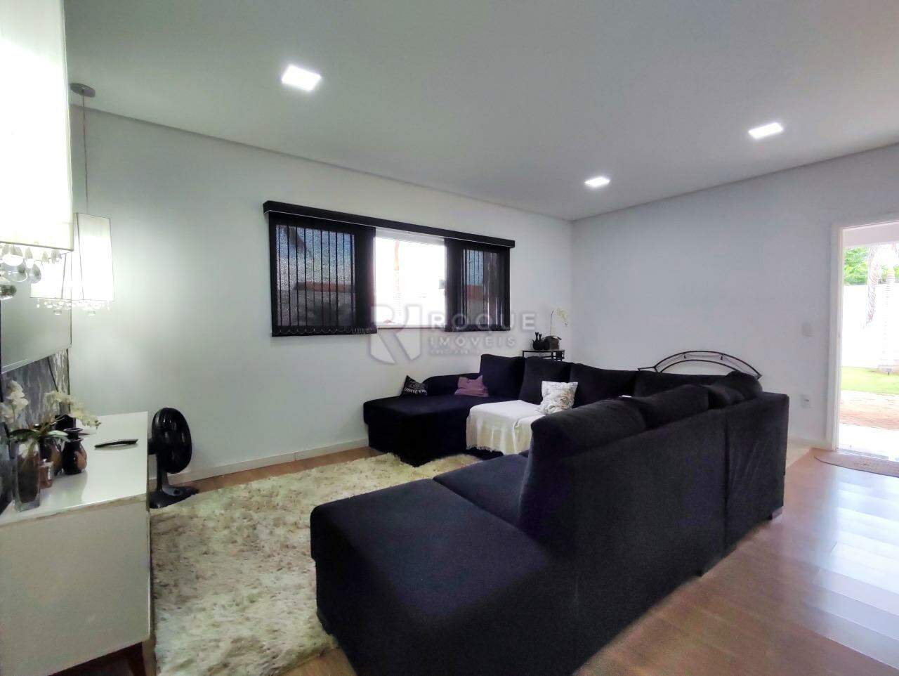 Chácara à venda no bairro Bairro dos Frades: SALA DE TV