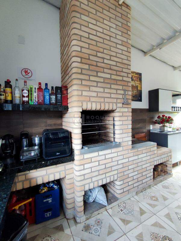 Chácara à venda no bairro Bairro dos Frades: ÁREA GOURMET