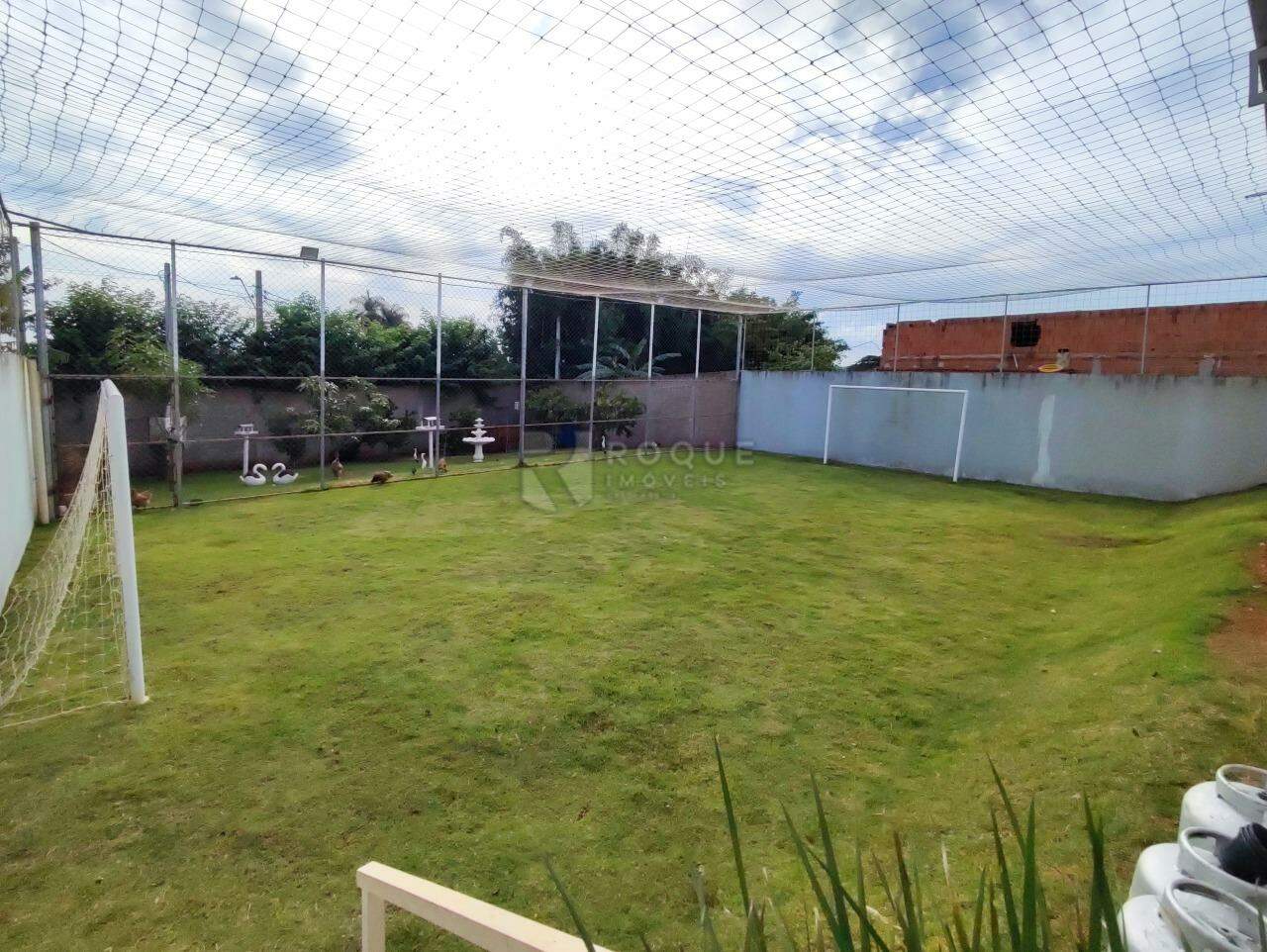 Chácara à venda no bairro Bairro dos Frades: CAMPO DE FUTEBOL