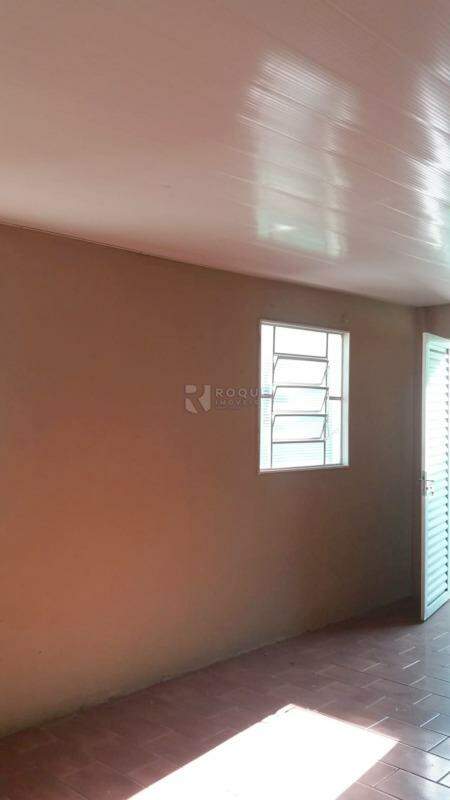Casa Residencial à venda no bairro CENTRO: Sala fundos