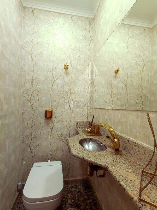 Apartamento à venda no bairro Centro: LAVABO