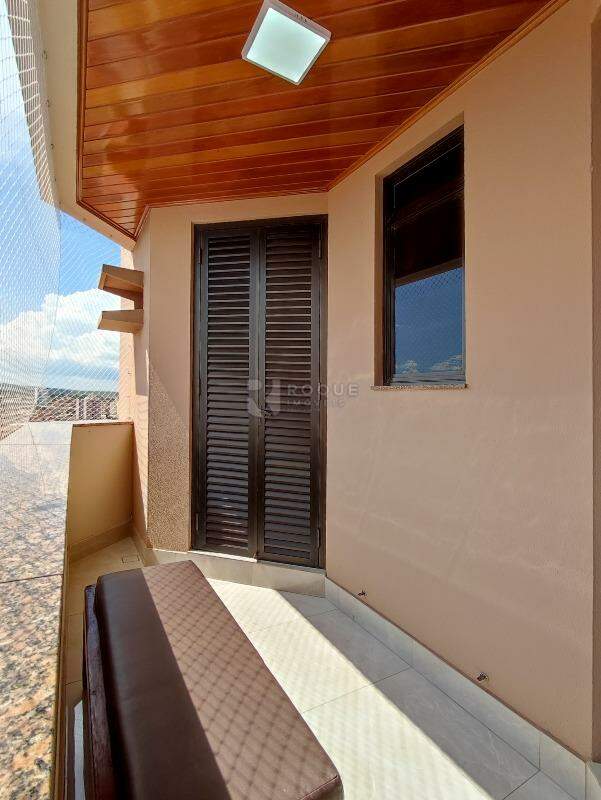 Apartamento à venda no bairro Centro: SACADA DORMITÓRIO 1