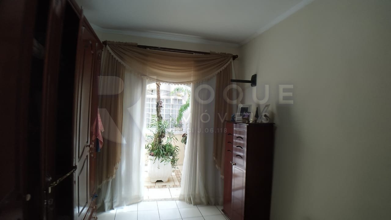 Casa Residencial à venda no bairro Vila Limeiranea: 