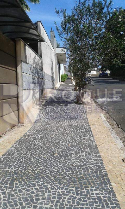 Casa Residencial à venda no bairro JARDIM ALTO DAS ARARAS: 