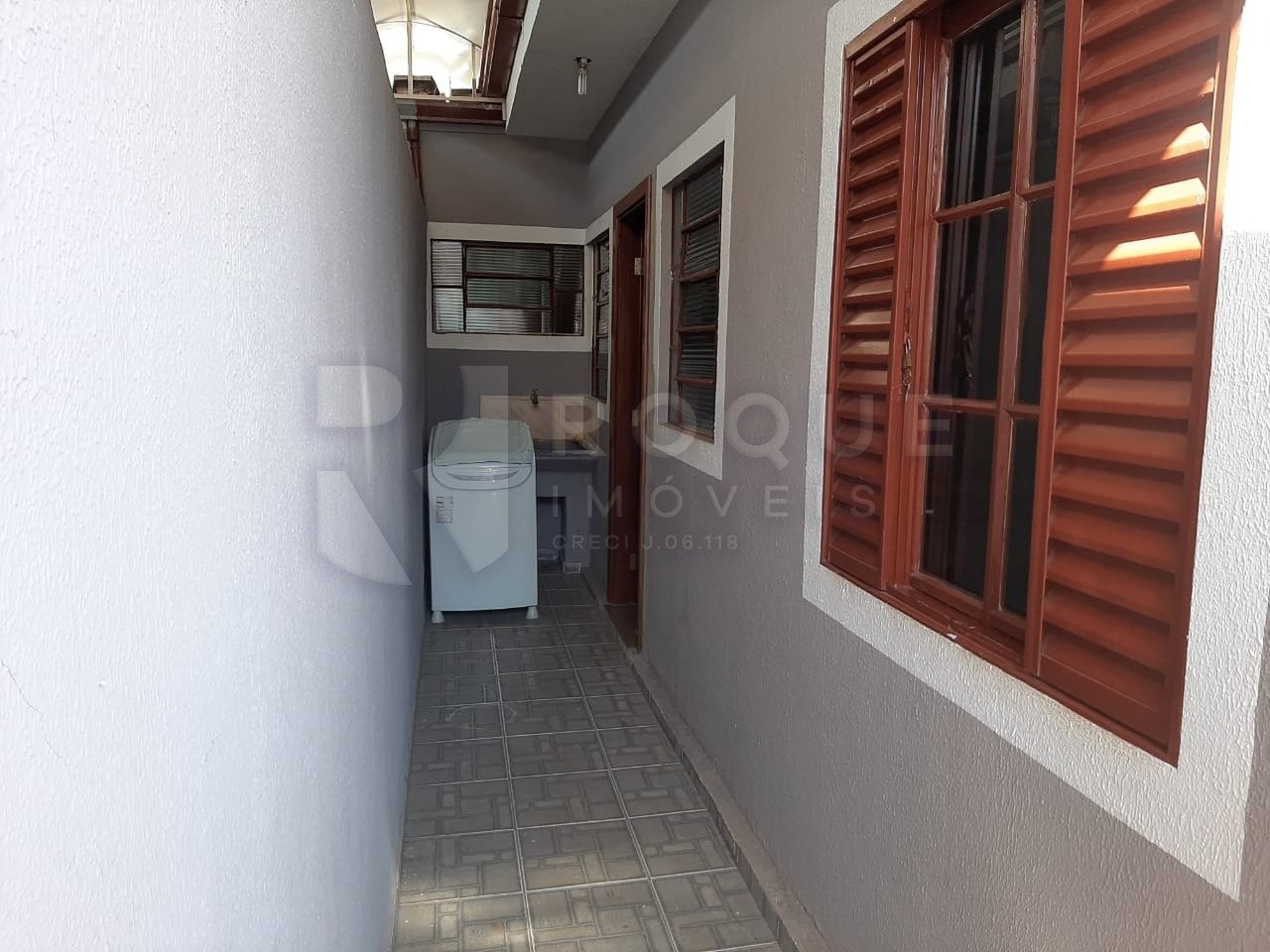 Casa Residencial à venda no bairro Jardim Esmeralda: 