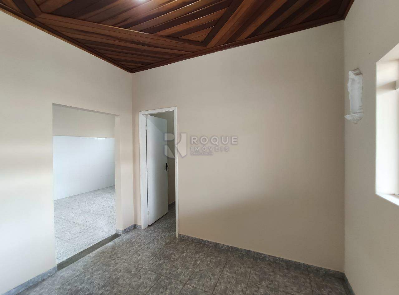 Casa Residencial para aluguel no bairro Vila Queiroz: Sala 