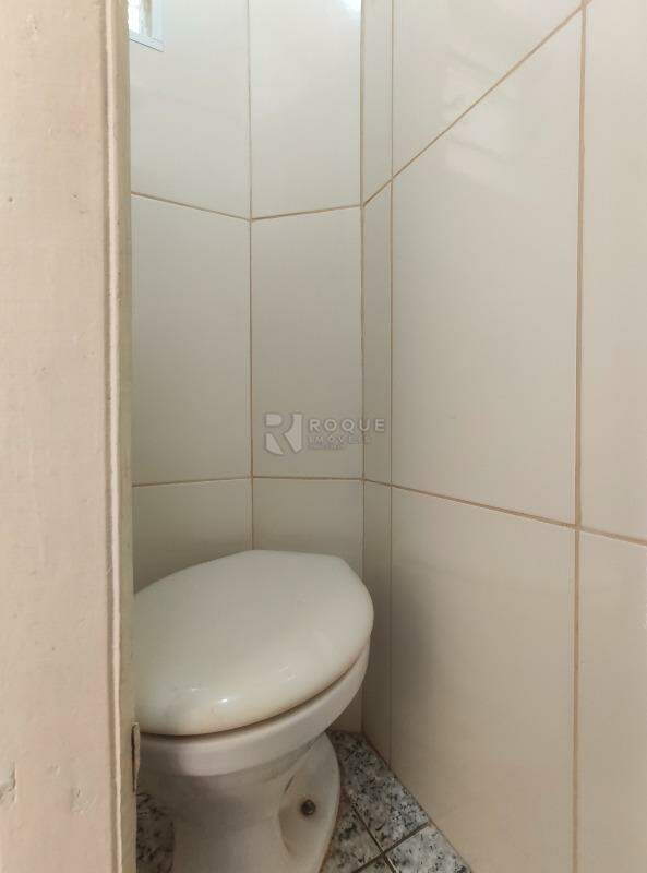Casa Residencial para aluguel no bairro Vila Queiroz: WC social 1