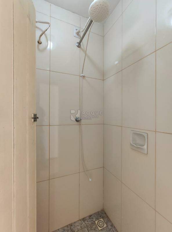 Casa Residencial para aluguel no bairro Vila Queiroz: WC social 1