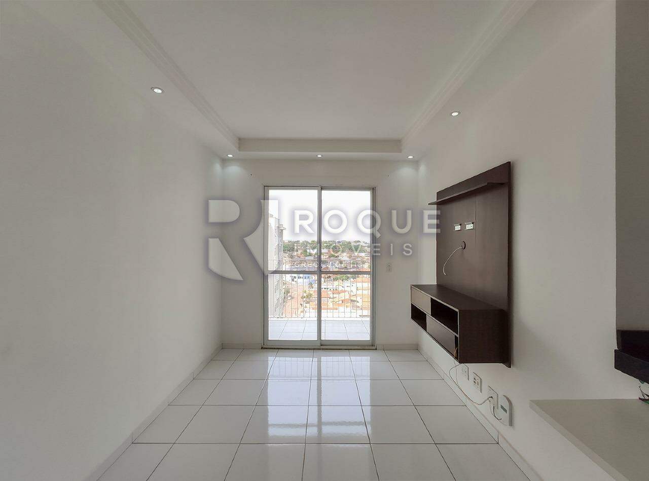 Apartamento para aluguel no bairro Jardim Esmeralda: Sala 