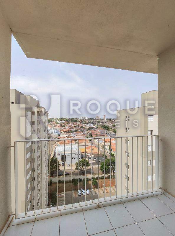 Apartamento para aluguel no bairro Jardim Esmeralda: Sacada 