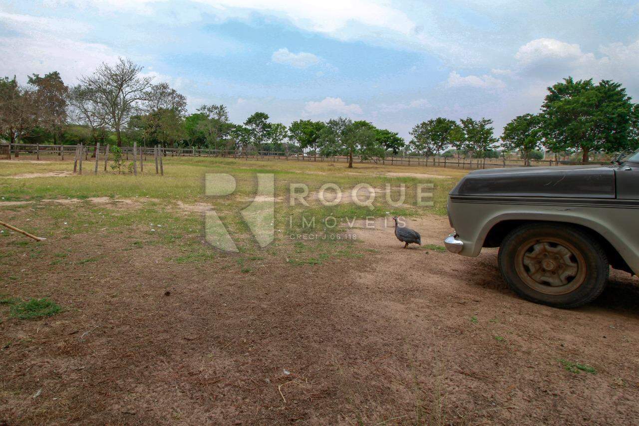 Chácara à venda no bairro Bairro do Pinhal: Área Externa