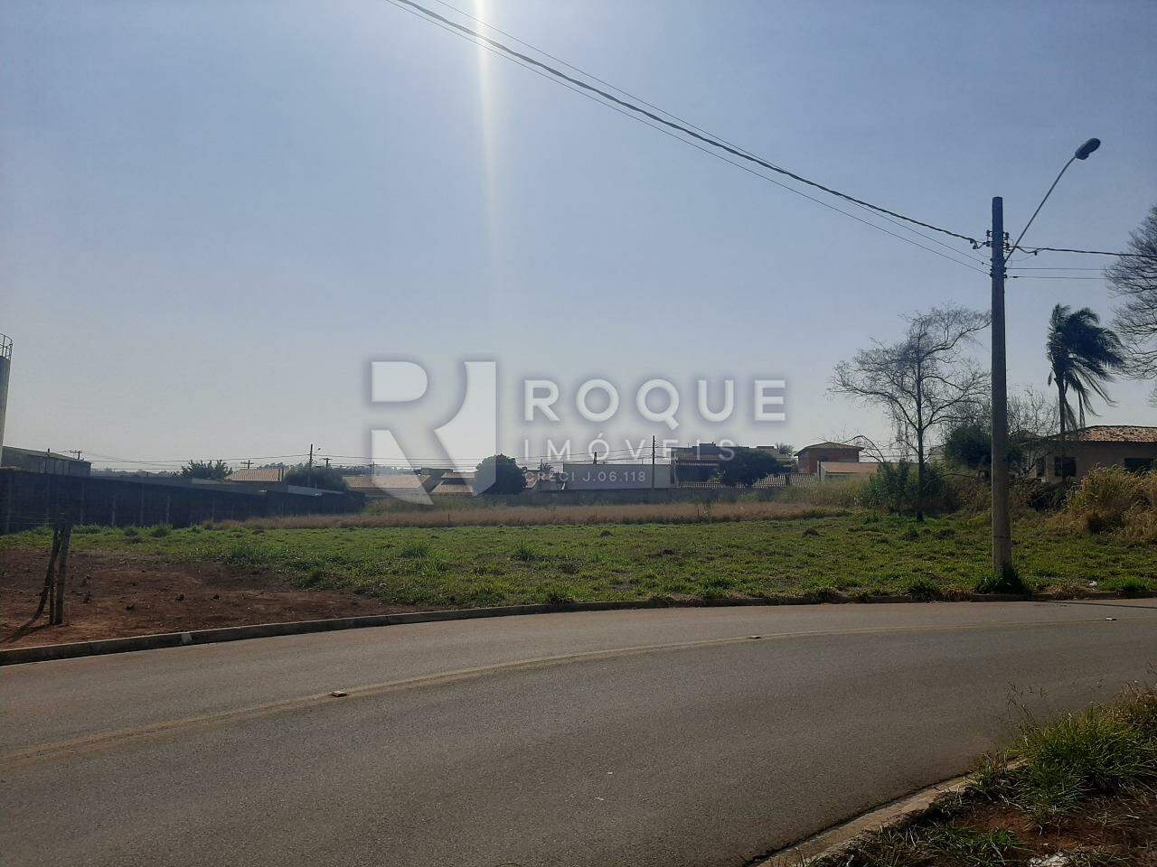 Terreno à venda no bairro Residencial Chácara São José: 