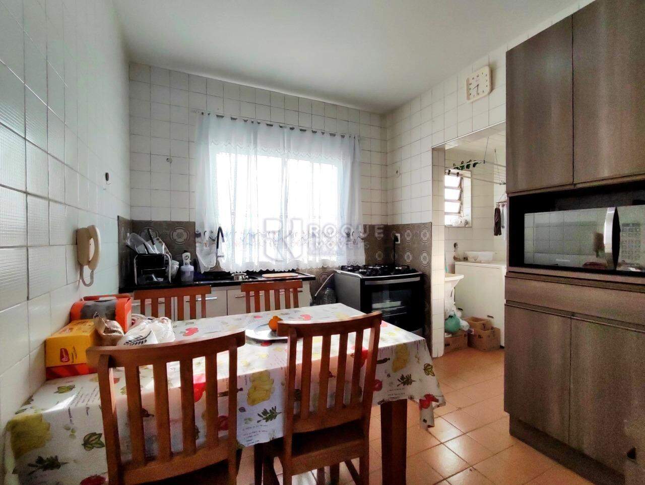 Apartamento à venda no bairro Vila São Roque: COZINHA