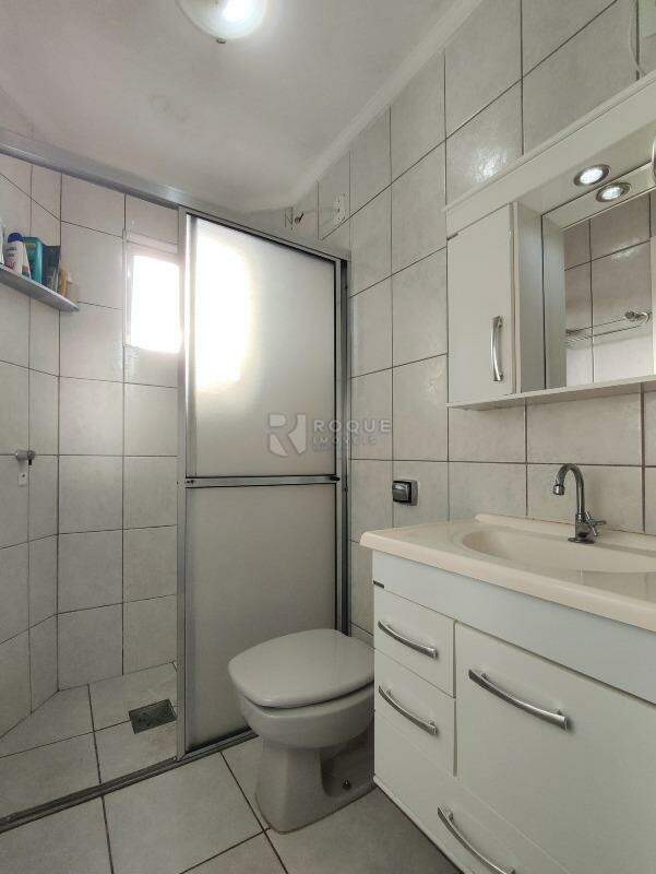 Apartamento à venda no bairro Vila São Roque: BANHEIRO SOCIAL