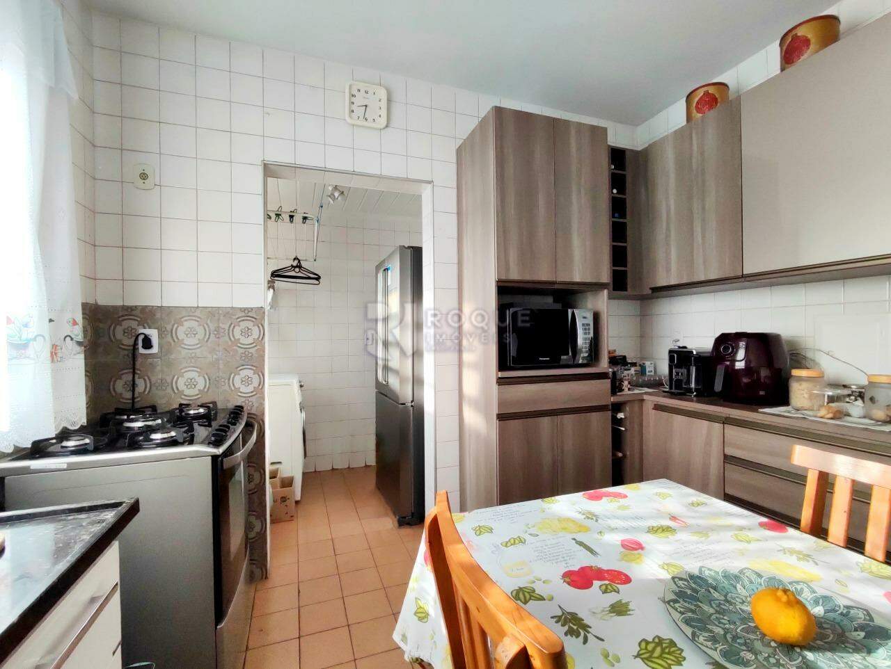 Apartamento à venda no bairro Vila São Roque: COZINHA