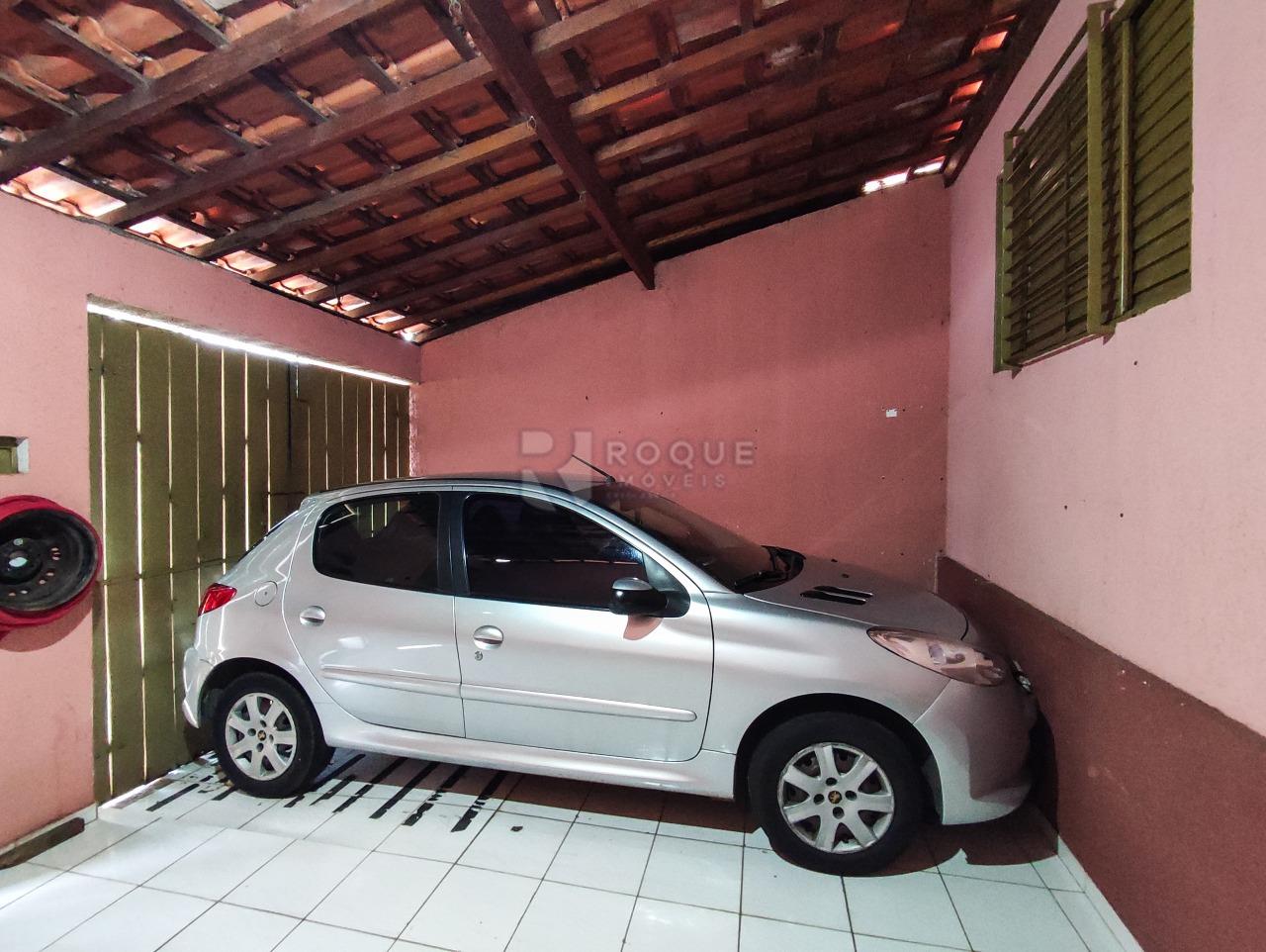 Casa Residencial à venda no bairro Jardim Ouro Verde: GARAGEM