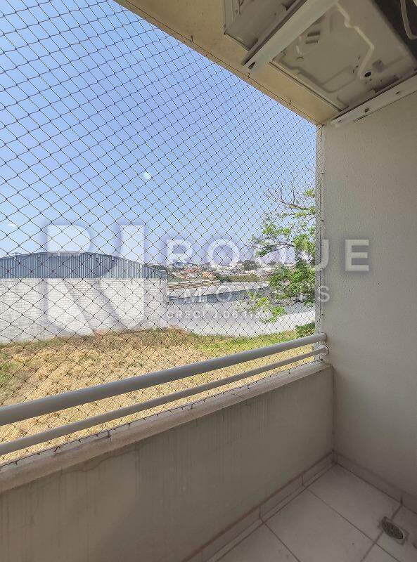 Apartamento para aluguel no bairro Vila Queiroz: Sacada 