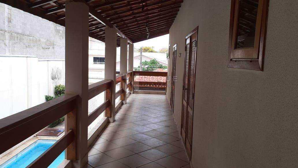 Casa Residencial à venda no bairro Vila Solar: