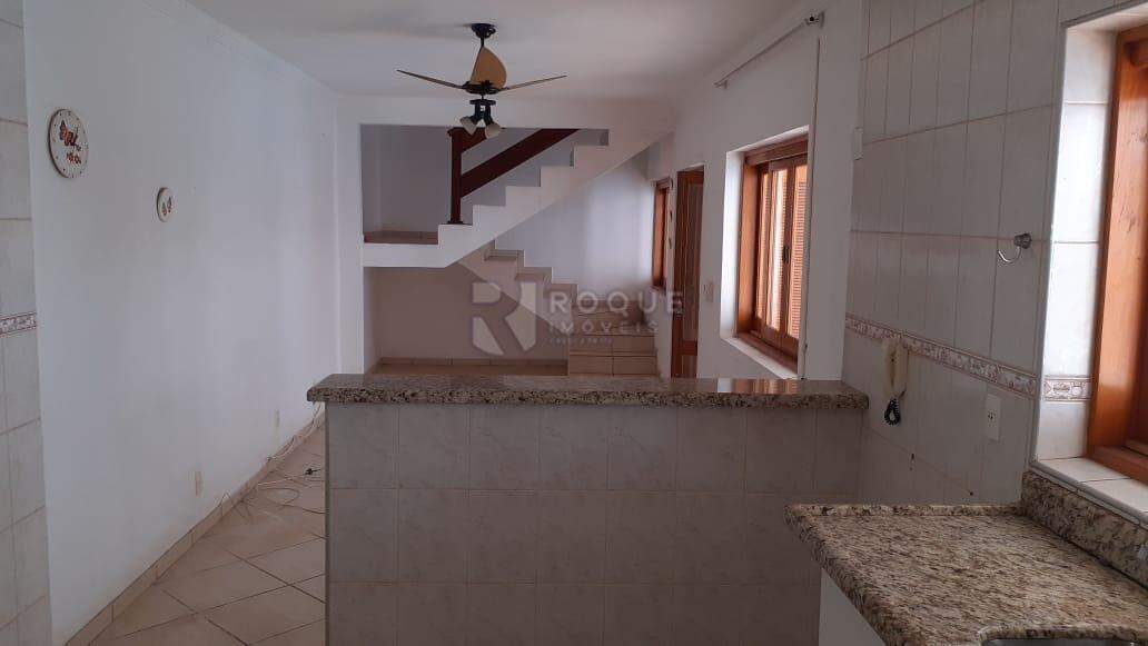 Casa Residencial à venda no bairro Vila Solar: 