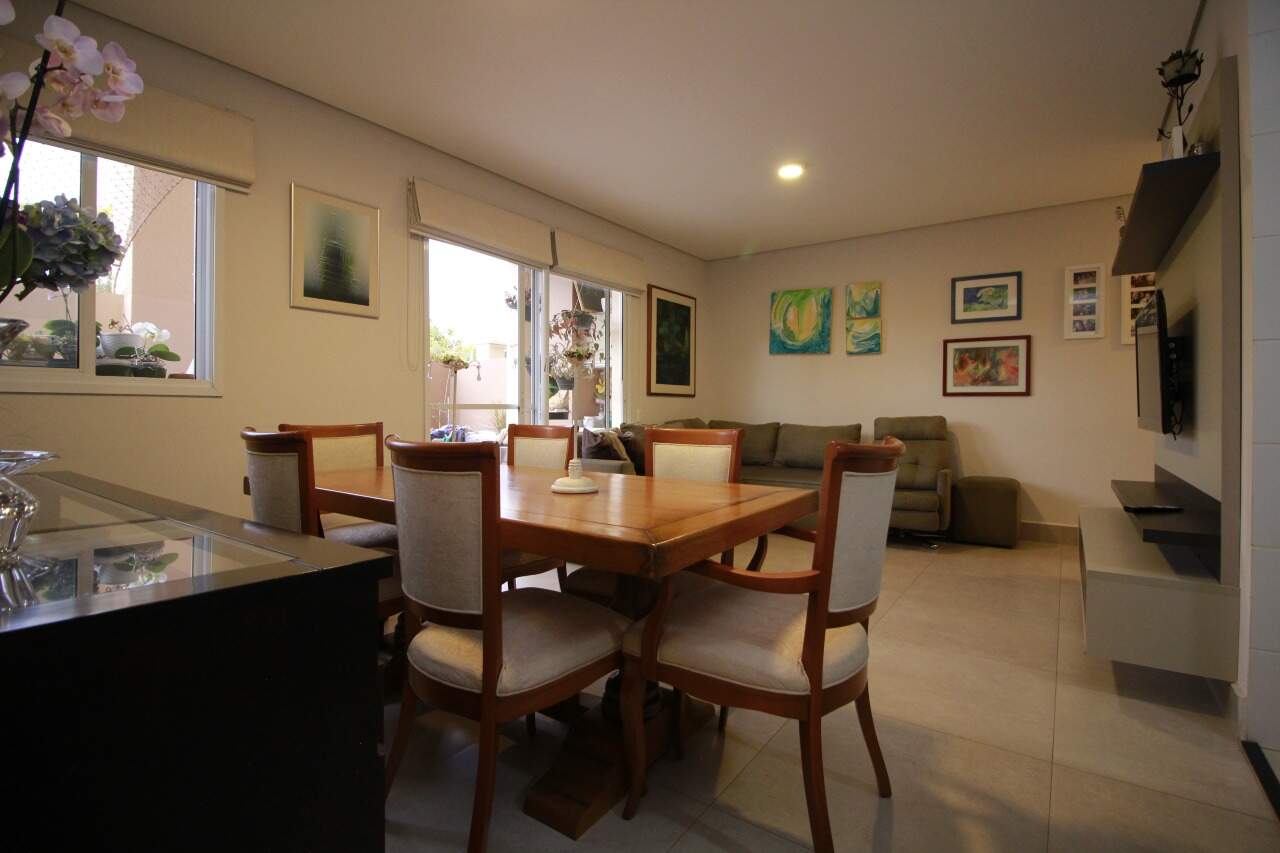 Apartamento à venda no bairro Jardim Residencial Francisco Cruãnes: Sala