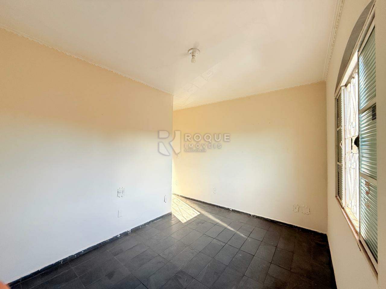 Casa Residencial para aluguel no bairro Jardim Piratininga: Dormitório 03