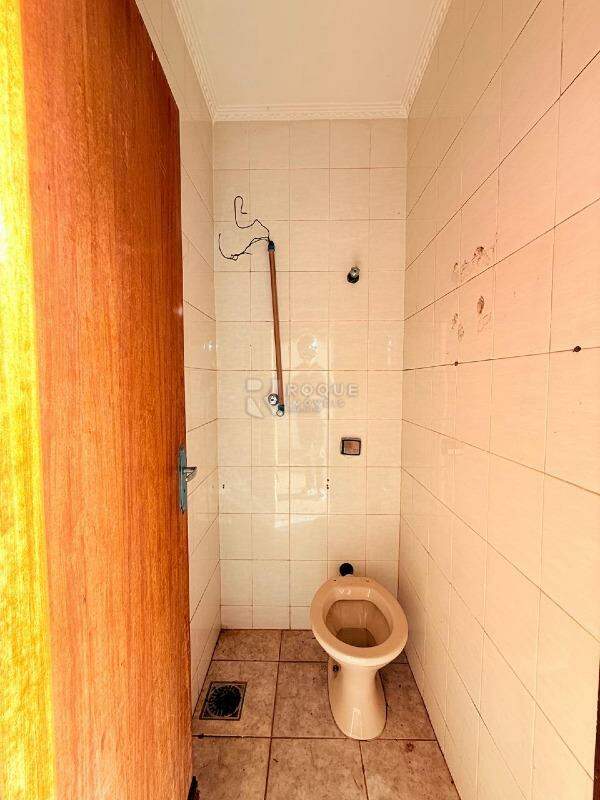 Casa Residencial para aluguel no bairro Jardim Piratininga: Wc Externo