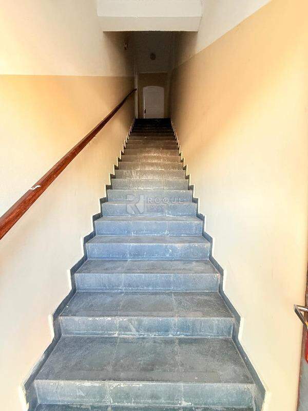 Casa Residencial para aluguel no bairro Jardim Piratininga: Escada de Acesso