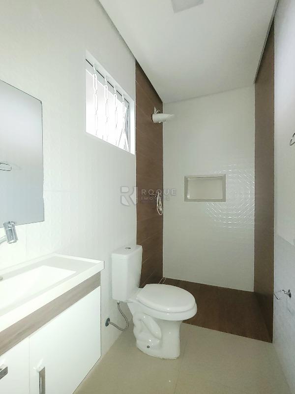 Casa Residencial para aluguel no bairro Jardim São Lourenço: WC Suíte