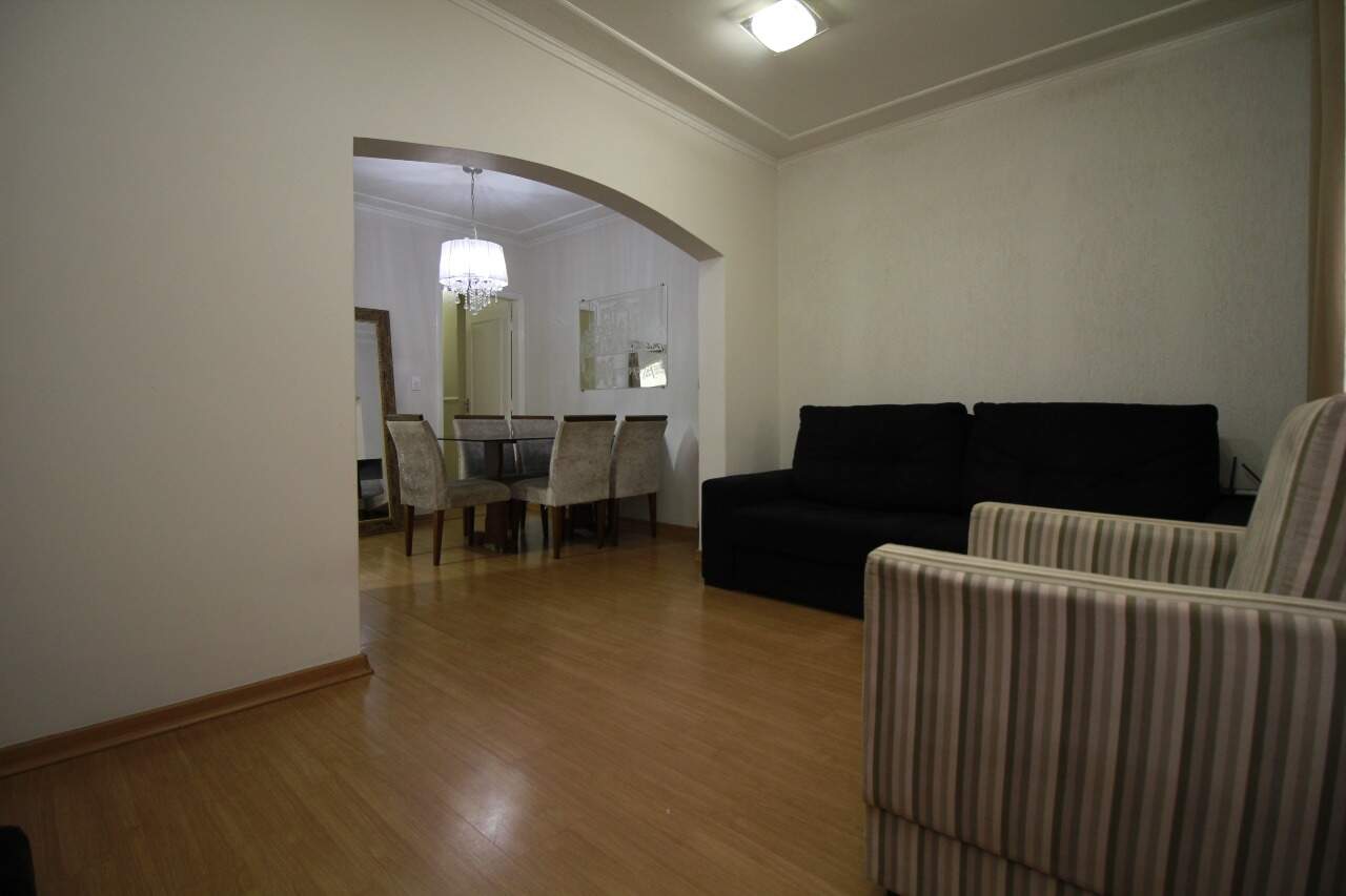 Casa Residencial à venda no bairro Jardim Bartolomeu Grotta: Sala