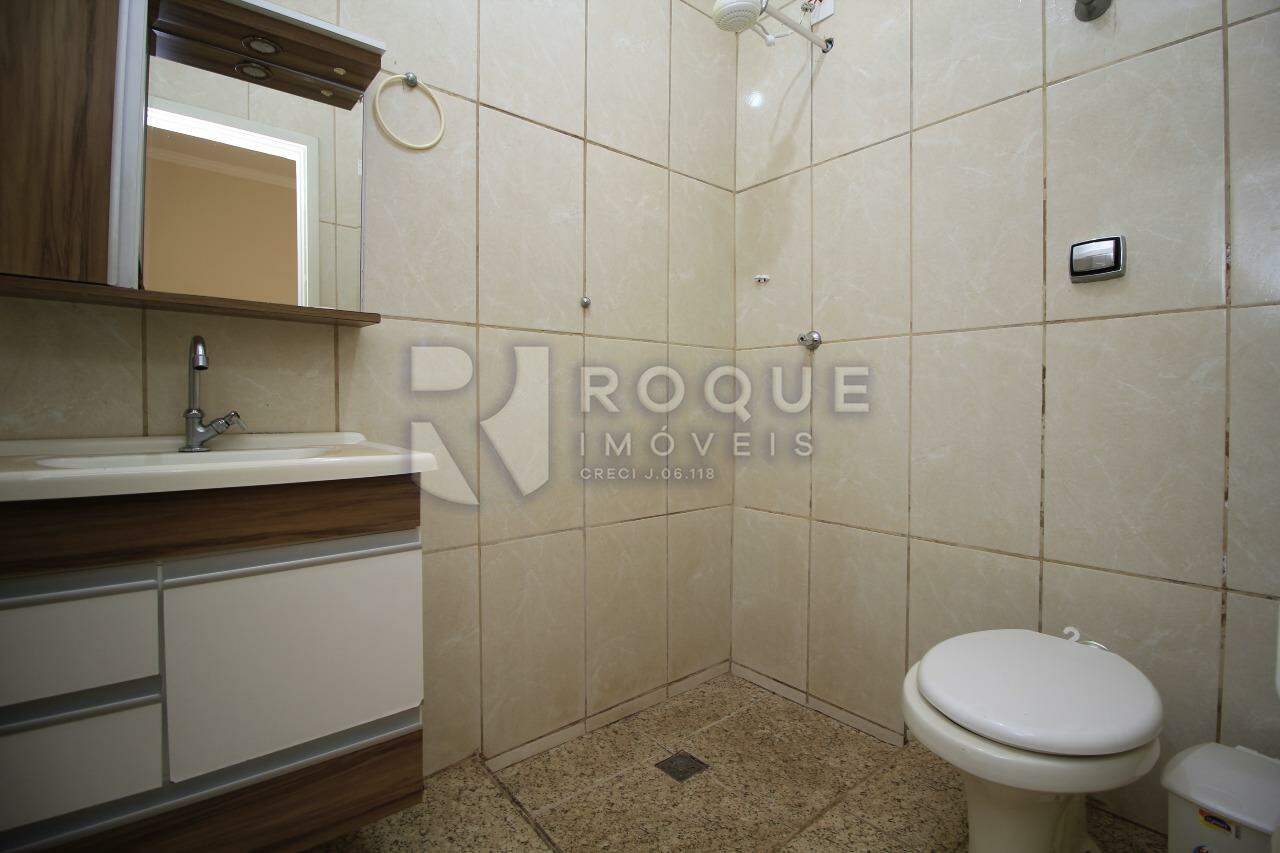 Casa Residencial à venda no bairro Vila Primavera: Banheiro