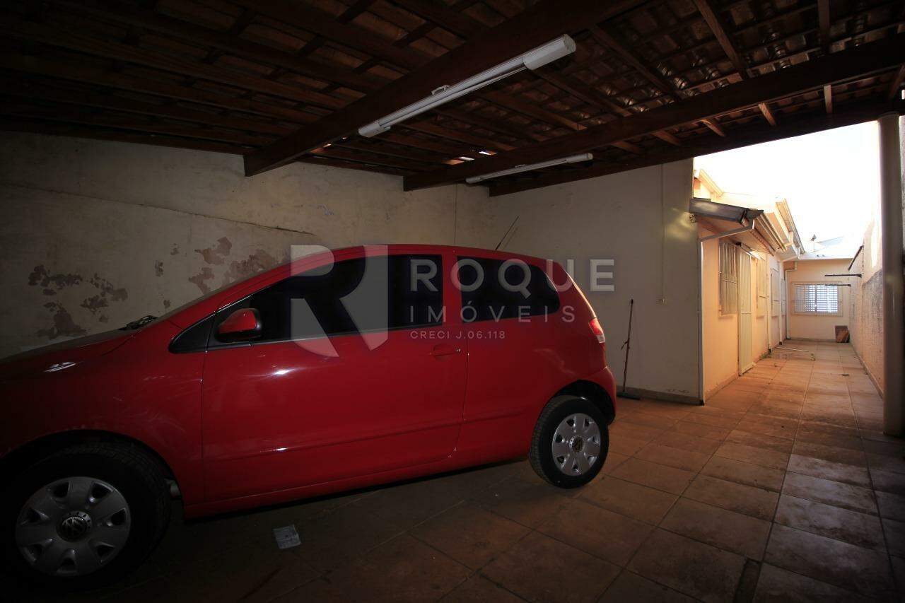 Casa Residencial à venda no bairro Vila Primavera: Garagem / Entrada
