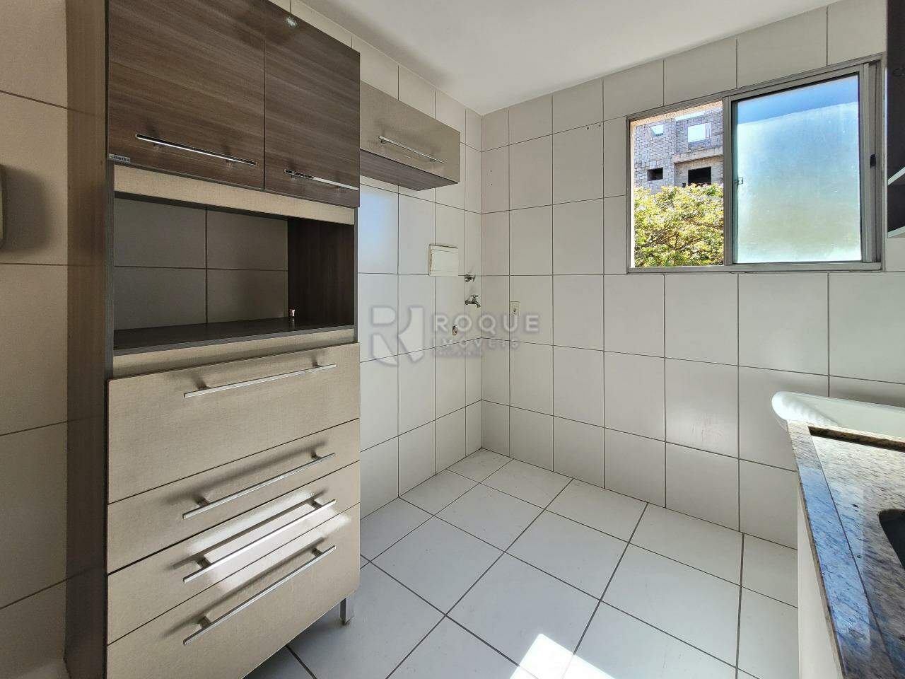 Apartamento à venda no bairro Jardim do Lago: LAVANDERIA