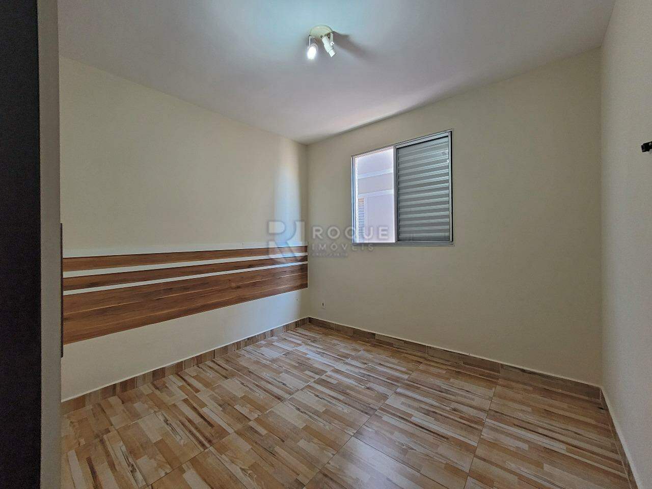 Apartamento à venda no bairro Jardim do Lago: DORMITÓRIO 2