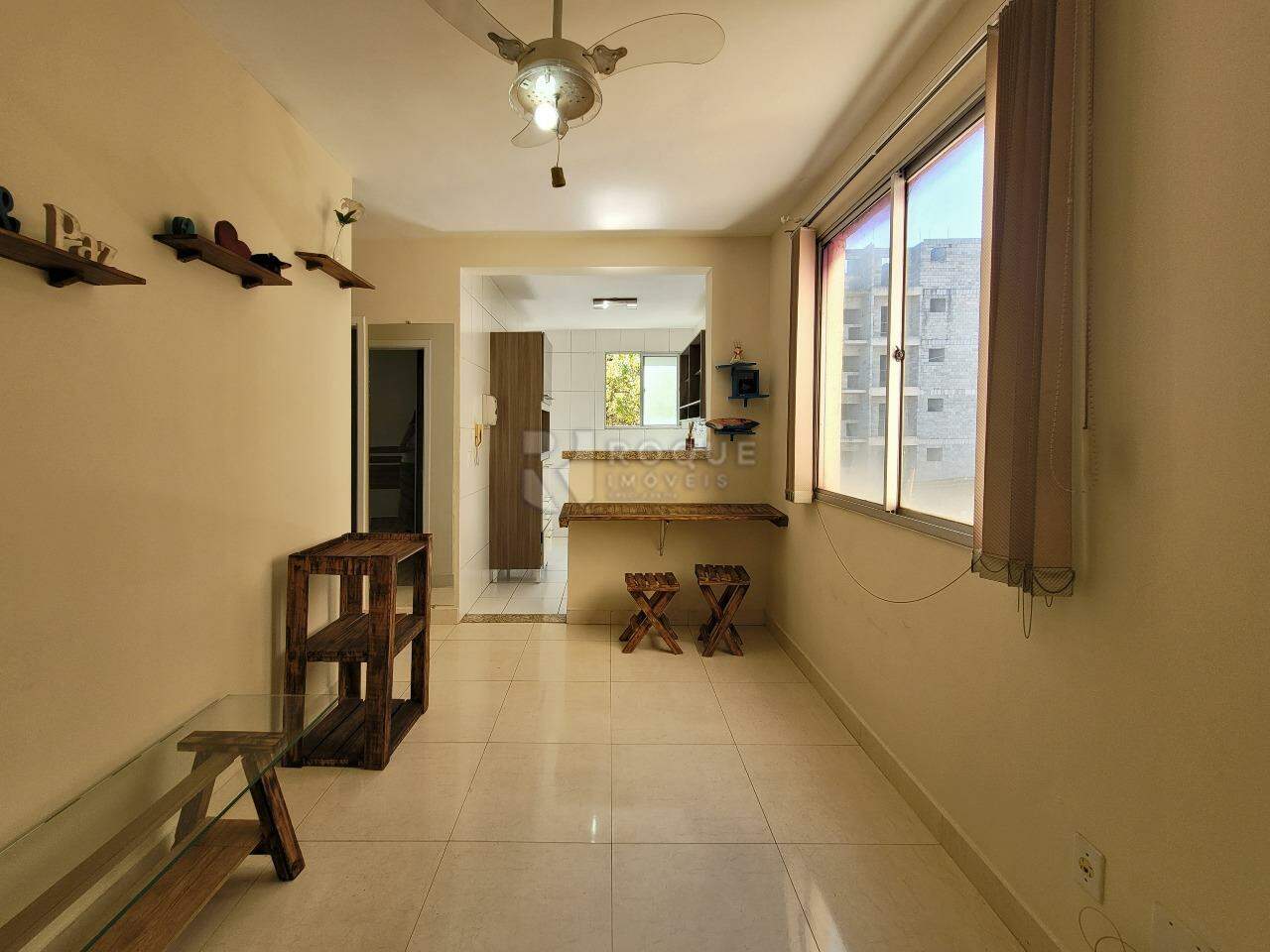 Apartamento à venda no bairro Jardim do Lago: SALA