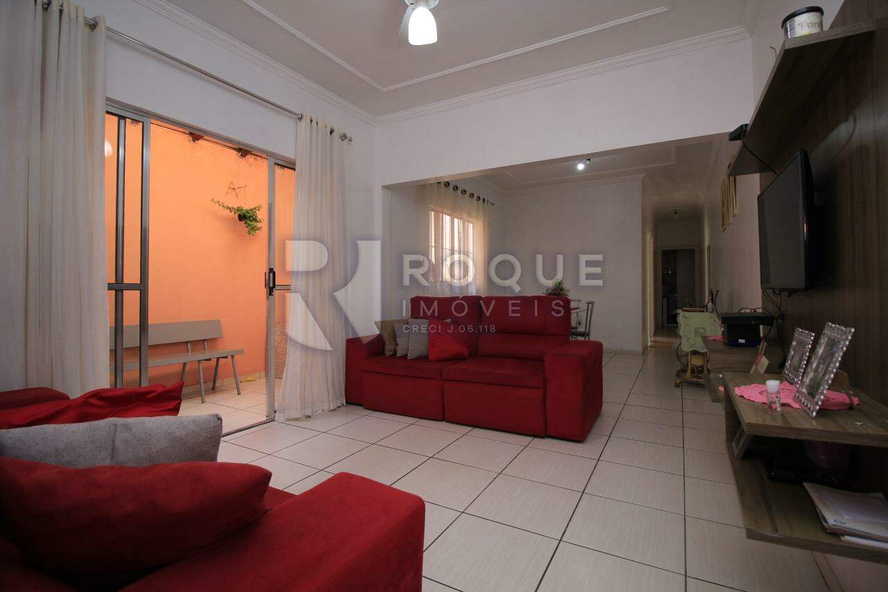 Casa Residencial à venda no bairro Parque Residencial Aeroporto: Sala