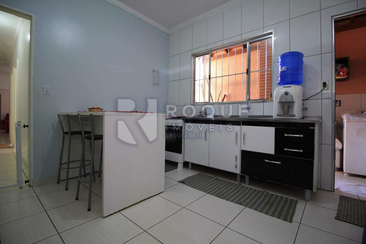 Casa Residencial à venda no bairro Parque Residencial Aeroporto: Cozinha