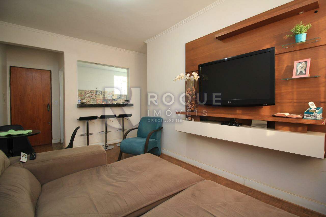 Apartamento à venda no bairro Vila Independência: Sala