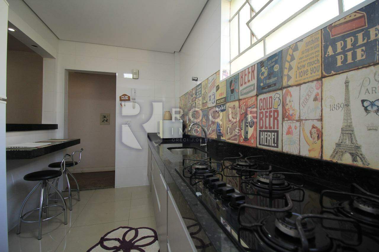Apartamento à venda no bairro Vila Independência: Cozinha