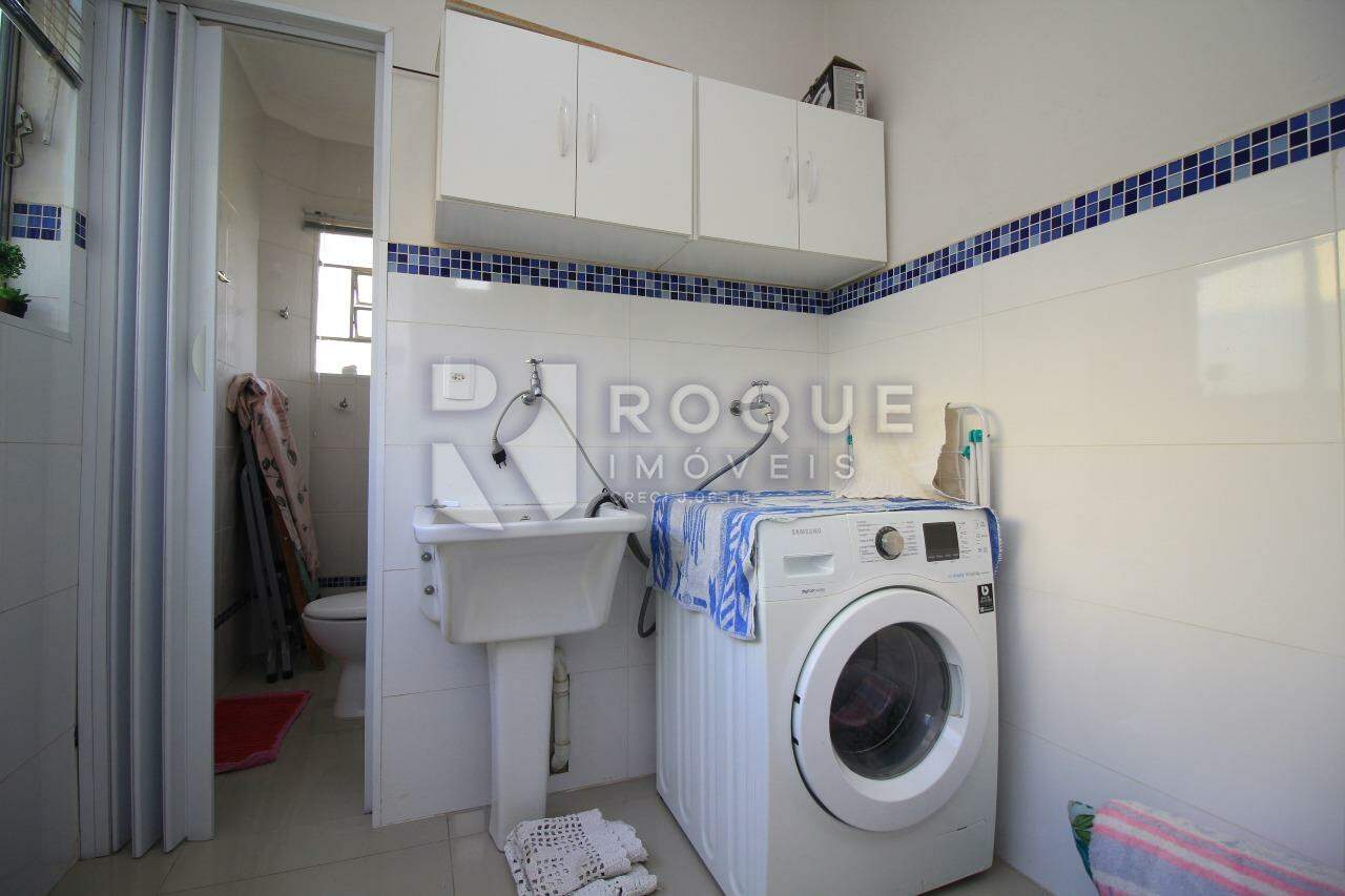 Apartamento à venda no bairro Vila Independência: Área de Serviço / Banheiro de Serviço
