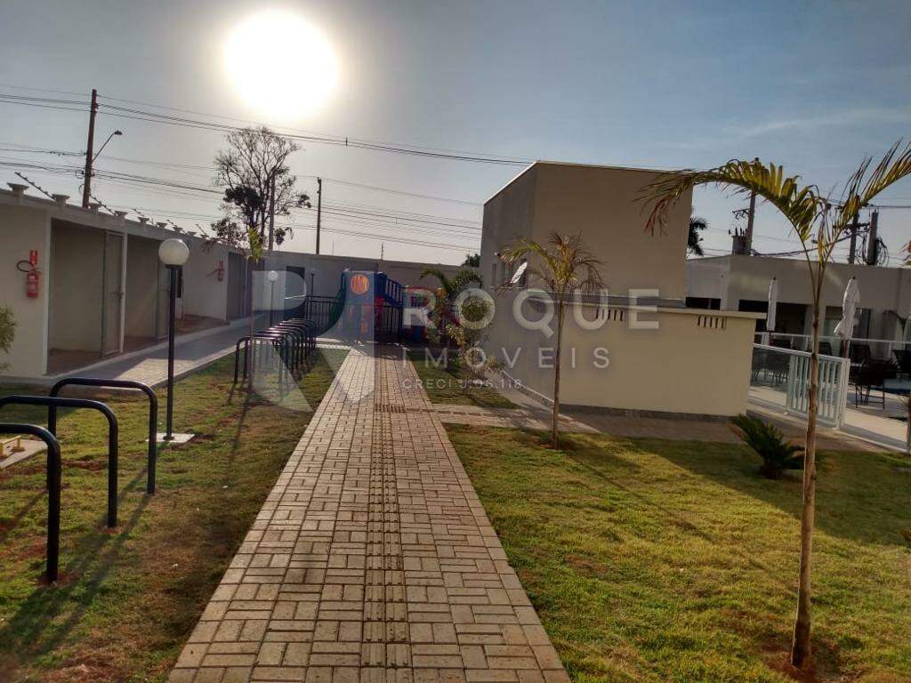 Apartamento para aluguel no bairro Residencial Villa do Sol: 